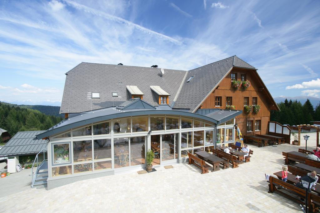Hotel Almidylle Sabathy à Obdach Extérieur photo